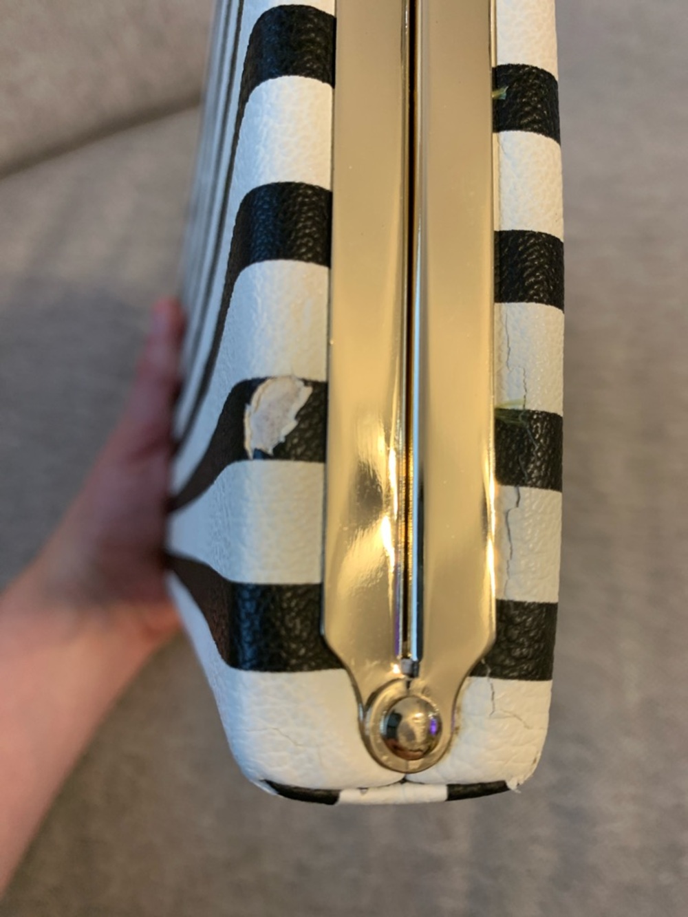 Kate Spade Striped Toucan Montigo Avenue Emmanuel Clutch Crossbody Novelty purse - Picture 9 of 14